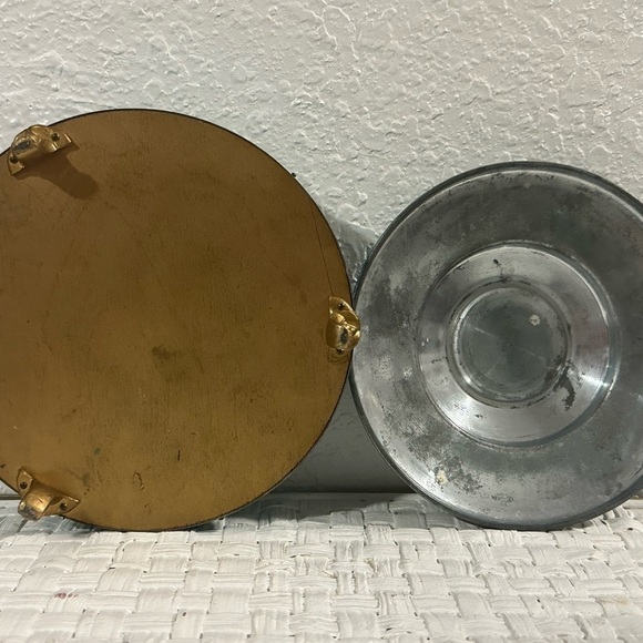 ANTIQUE VASELINE URANIUM GLASS powder puff bowl inside a tin lidded container - Picture 11 of 16